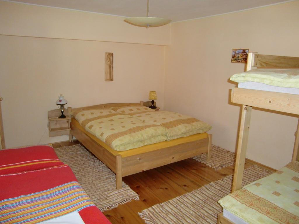 Chalupa Kucbel Liptovska Tepla Room photo